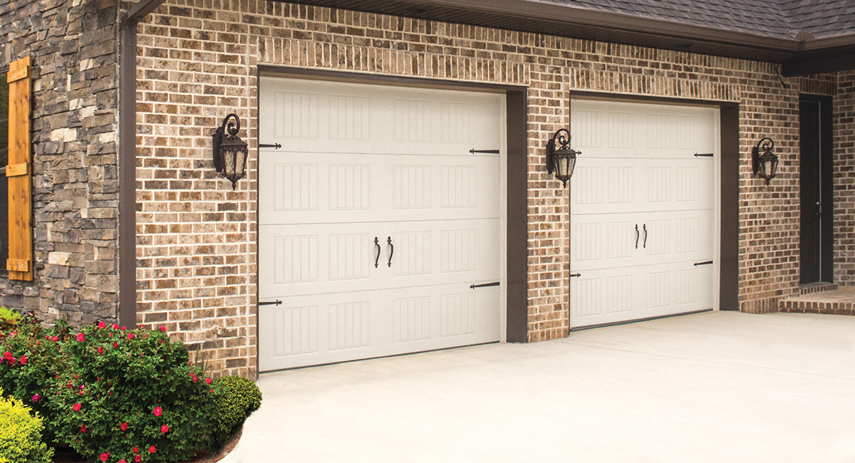 Vertical Short Panel | Almond